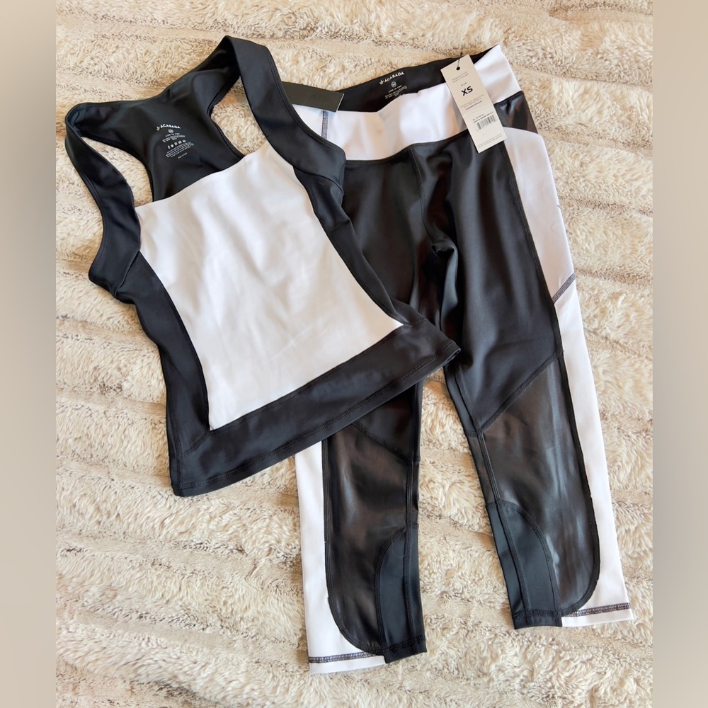ACABADA Women’s Mercer Workout Tank & Crop Leggings Size XS New With Tags